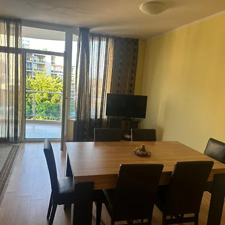 Apartamento оазис бей