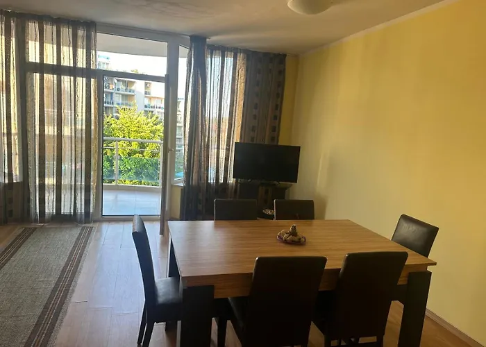 Apartamento оазис бей