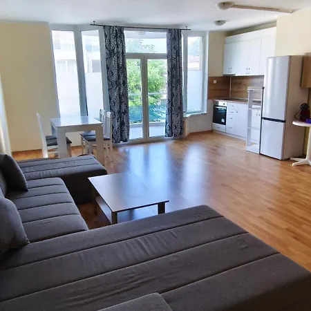 оазис бей Appartement *